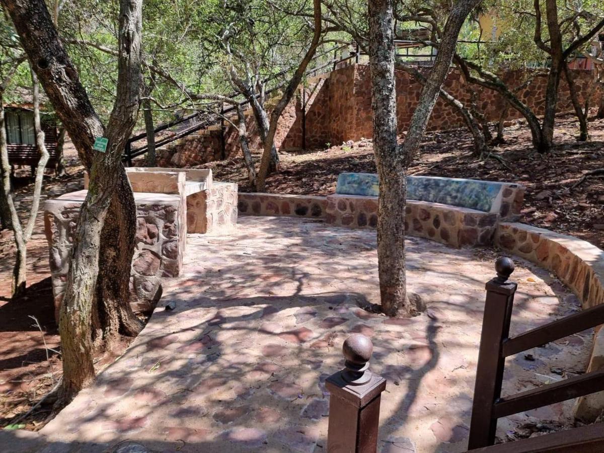 Waterfall Safari Lodge Winterkamp Екстер'єр фото